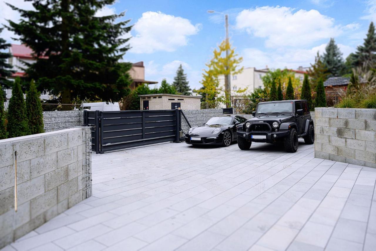 Lublin Residence Apartamenty Z Klimatem, Ogrod, Parking Esterno foto
